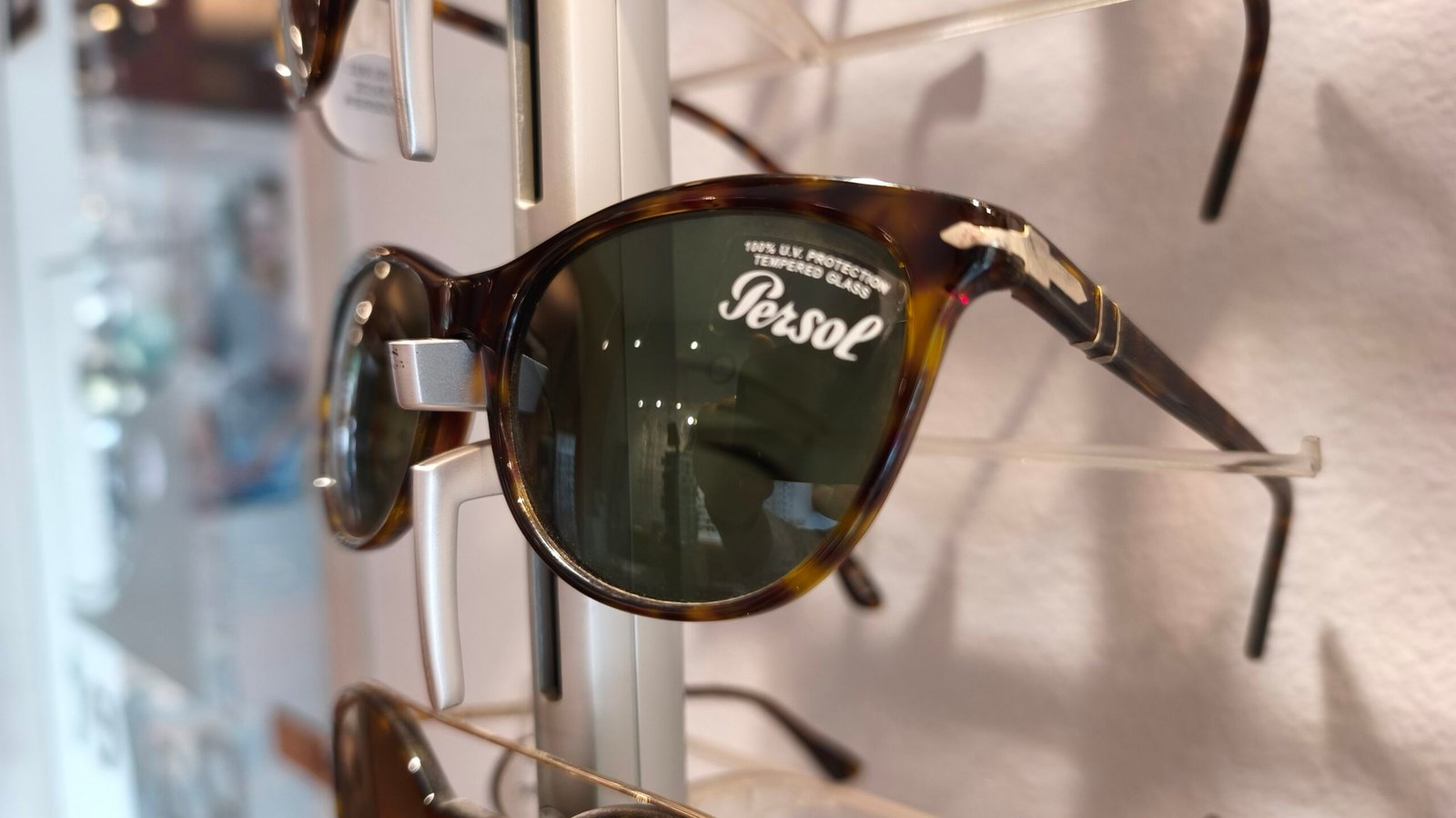 Persol PO3190S - Image 2